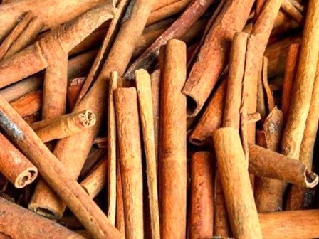 http://www.hindisarkariresult.com/cinnamon-dalchini-in-hindi
